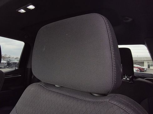 Used 2024 GMC Sierra 1500 SLE image 22