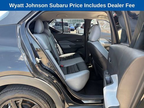 Used 2021 Nissan Kicks SR w/ SR Premium Package FWD image 41