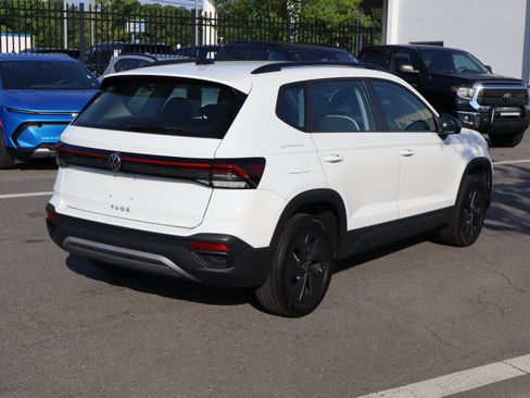 Used 2025 Volkswagen Taos S FWD image 10