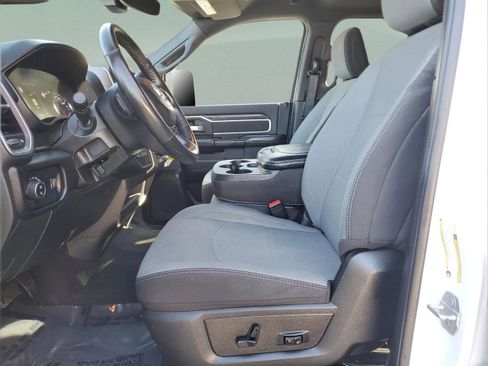 Used 2024 RAM 3500 Big Horn image 15