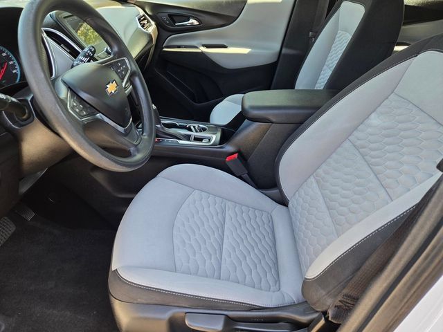 Used 2019 Chevrolet Equinox LS w/ LPO, Floor Liner Package AWD/4WD image 19