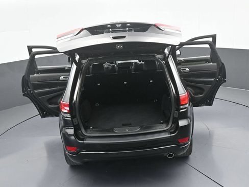 Used 2020 Jeep Grand Cherokee Altitude RWD image 68