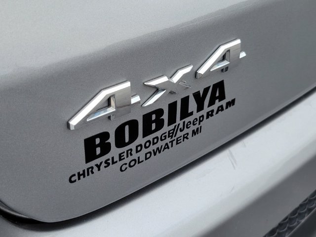 Used 2022 Jeep Compass Limited AWD/4WD image 34