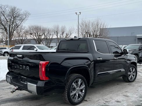 Used 2022 Toyota Tundra Capstone AWD/4WD image 3
