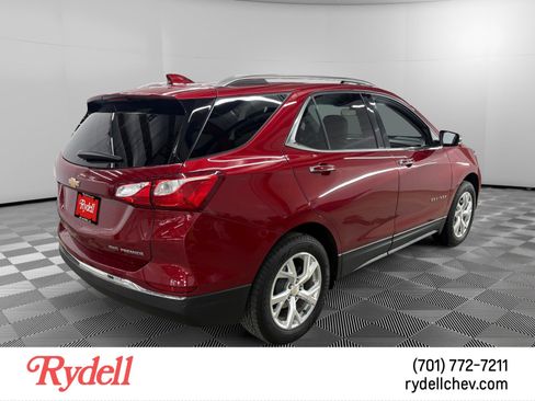 Used 2019 Chevrolet Equinox Premier AWD/4WD image 5