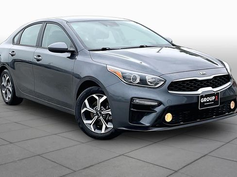 Used 2021 Kia Forte LXS FWD image 6