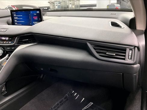 Used 2023 Acura TLX w/ Technology Package image 16