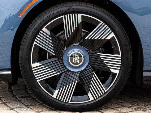 Used 2025 Rolls-Royce Spectre w/ Leather Finishing Pack AWD/4WD image 65