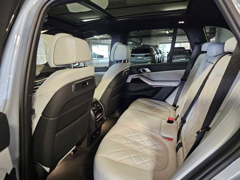 New 2026 BMW X5 xDrive40i w/ M Sport Package AWD/4WD image 37