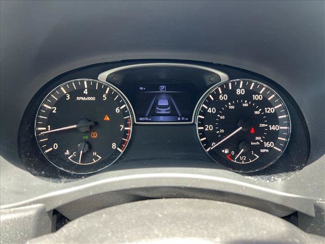 Used 2020 Nissan Pathfinder S FWD image 13