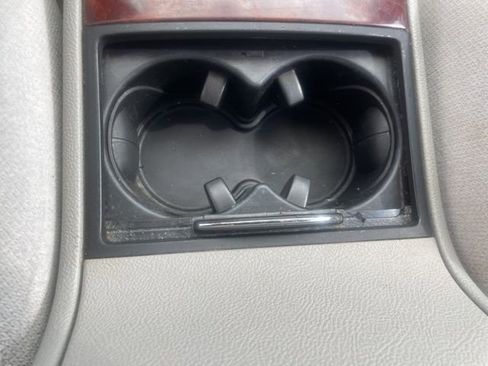 Used 2006 Buick Lucerne CX image 34