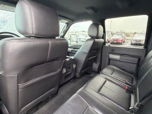Used 2012 Ford F250 Lariat w/ Chrome Pkg image 21
