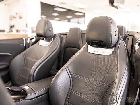 Used 2023 Mercedes-Benz SL 55 AMG 4MATIC image 18