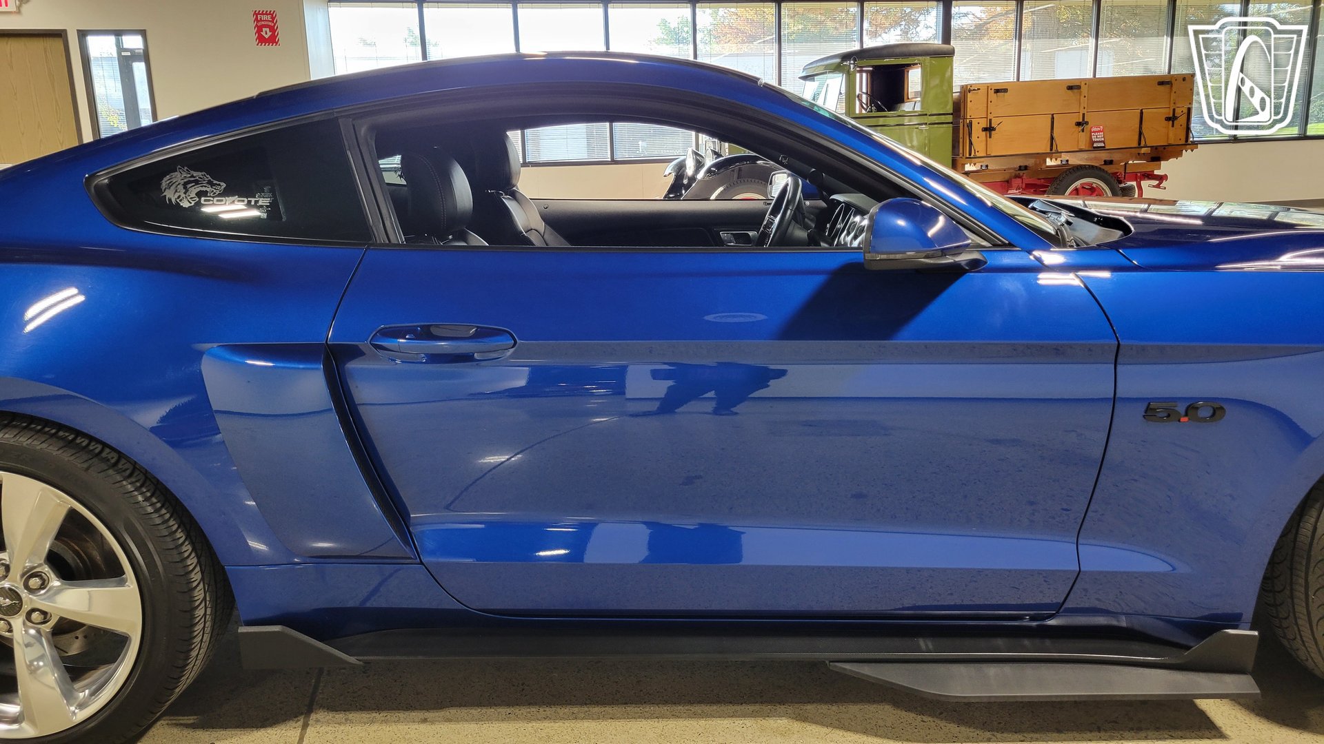 Used 2018 Ford Mustang GT Premium RWD image 37
