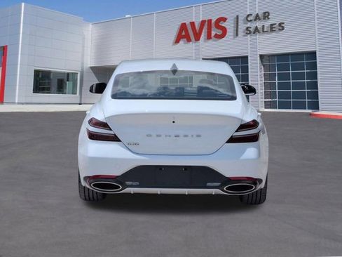 Used 2025 Genesis G70 2.5T RWD image 7