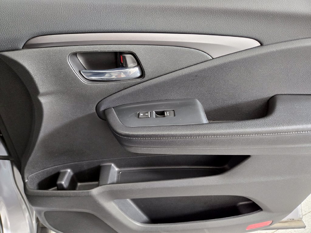 Used 2022 Honda Pilot Sport image 23