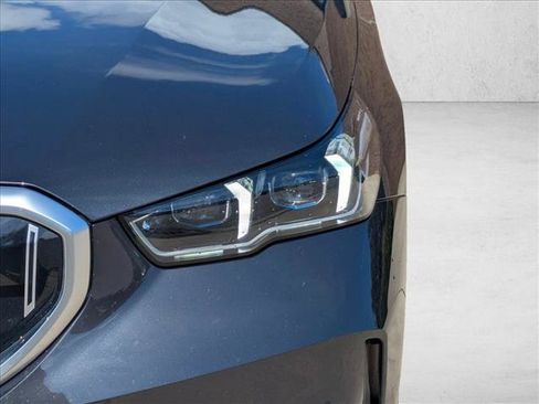 Used 2026 BMW 530i w/ Premium Package RWD image 6