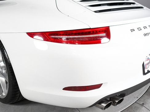 Used 2015 Porsche 911 Carrera S RWD image 13