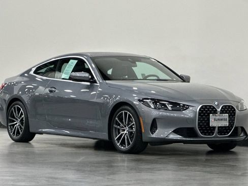 Used 2026 BMW 430i Coupe w/ Premium Package RWD image 2
