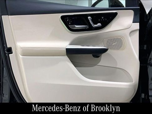 Certified 2026 Mercedes-Benz GLC 300 4MATIC image 22