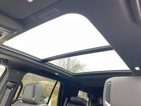 New 2026 Cadillac Escalade Sport w/ Touring Package image 27