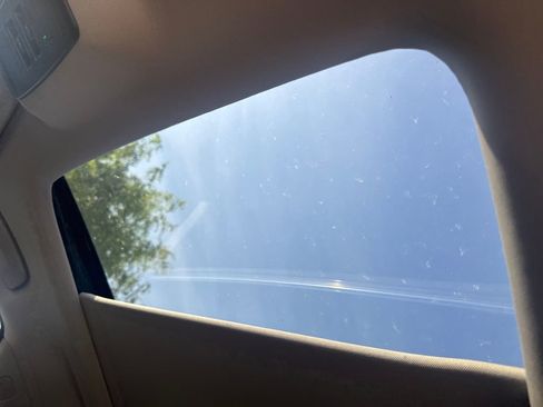 Used 2025 Nissan Pathfinder Platinum w/ Cargo Package image 23