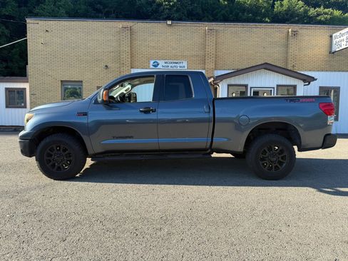 Used 2009 Toyota Tundra SR5 AWD/4WD image 2
