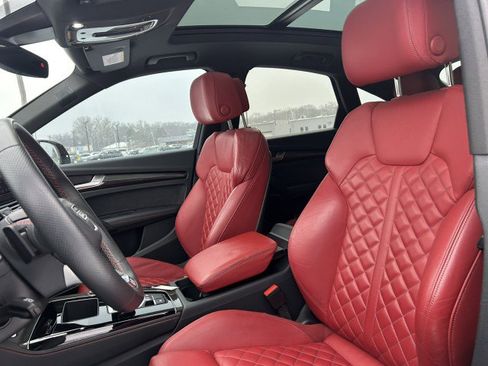 Certified 2024 Audi SQ5 Premium Plus image 19