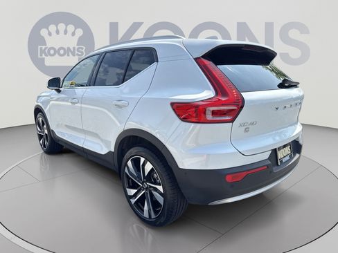 Certified 2023 Volvo XC40 B5 Plus w/ Protection Package Premier AWD/4WD image 14