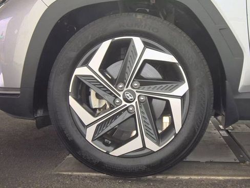 Used 2023 Hyundai Tucson SEL w/ Convenience Package image 10