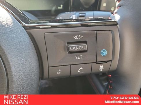 New 2026 Nissan Kicks SR w/ SR Premium Package FWD image 16