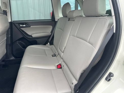 Used 2018 Subaru Forester 2.5i Limited AWD/4WD image 8