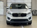 Used 2018 Kia Sorento LX image 3