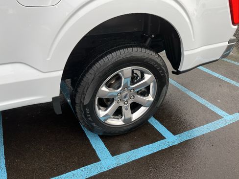 Used 2023 Ford F150 Lariat w/ Equipment Group 502A High image 25