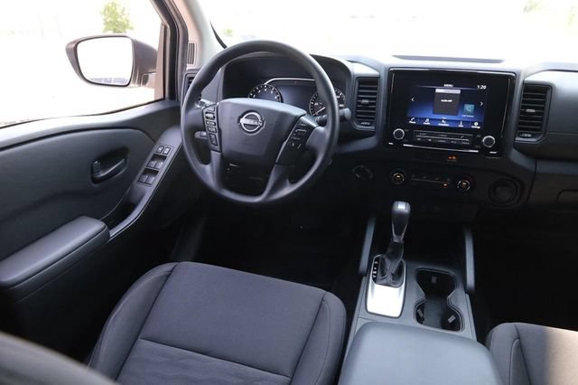 Used 2022 Nissan Frontier S w/ Technology Package AWD/4WD image 24
