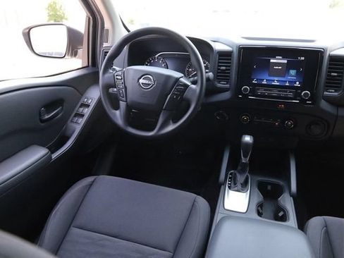 Used 2022 Nissan Frontier S w/ Technology Package AWD/4WD image 24