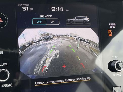 Used 2020 Subaru Outback Premium image 17