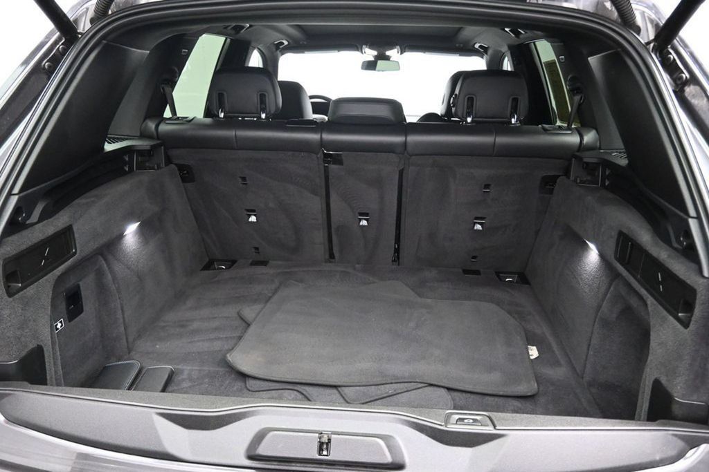 Used 2023 BMW X5 xDrive40i AWD/4WD image 14