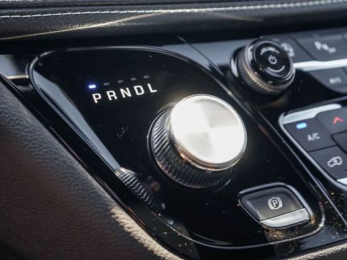 New 2026 Chrysler Pacifica Select image 21