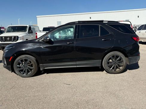 Used 2023 Chevrolet Equinox RS w/ RS Leather Package image 2