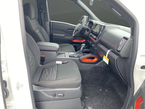 New 2026 Nissan Frontier PRO-4X w/ Pro-4x Convenience Package image 29