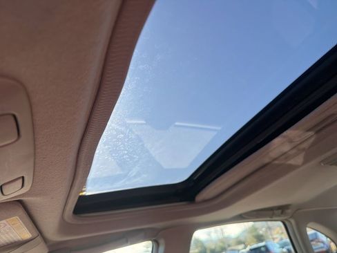 Used 2003 Subaru Legacy L image 37