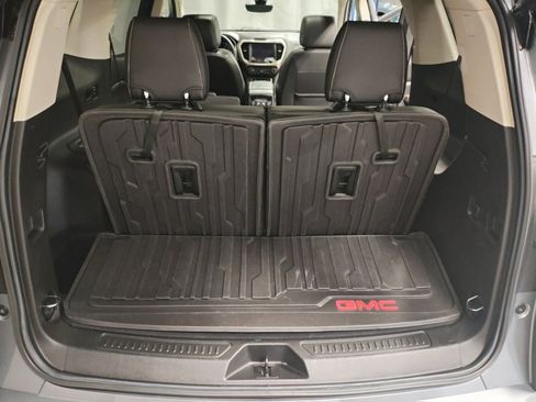 Used 2020 GMC Acadia Denali w/ LPO, Floor Liner Package image 15