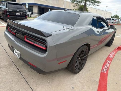 Used 2019 Dodge Challenger R/T w/ Performance Plus Package image 5