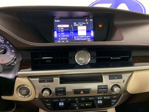 Used 2016 Lexus ES 350 Base image 25