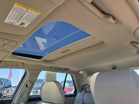 Used 2010 Cadillac DTS Premium w/ Driver Awareness Package FWD image 6