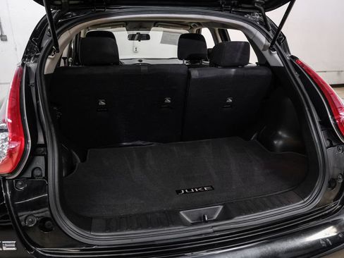 Used 2017 Nissan Juke SV FWD image 49
