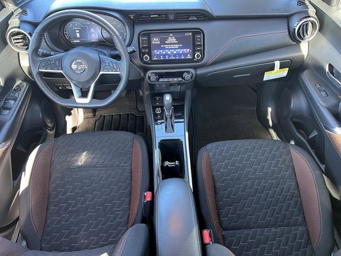 Certified 2021 Nissan Kicks SR w/ Interior Electronics Package image 16