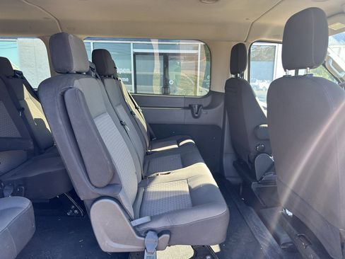 Used 2023 Ford Transit 350 XLT RWD image 13