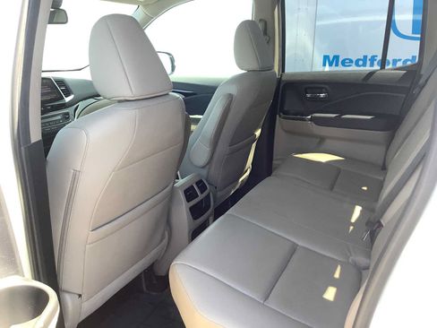 Used 2019 Honda Ridgeline RTL-E image 12